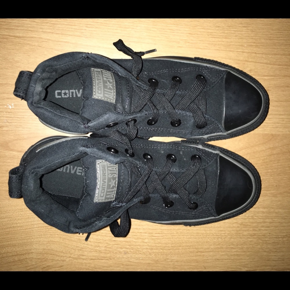Black Converse